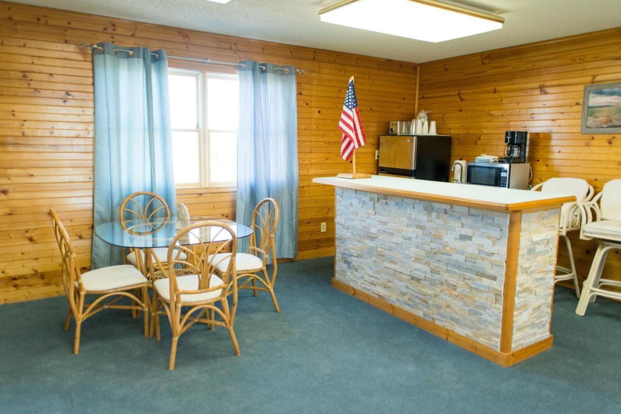 Waterside Inn Chincoteague Luaran gambar